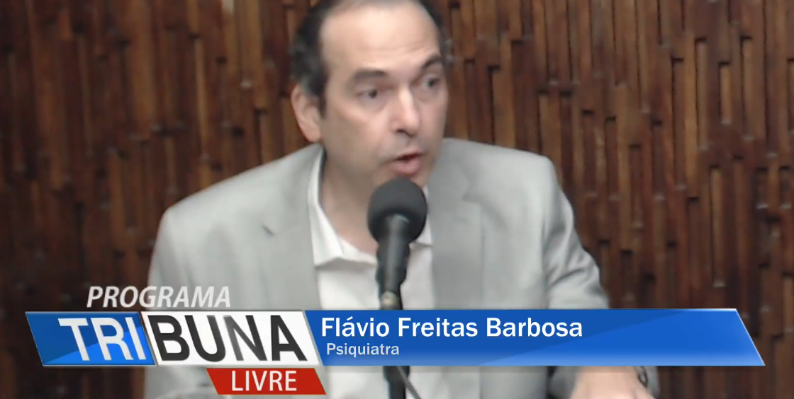 Flávio tribuna